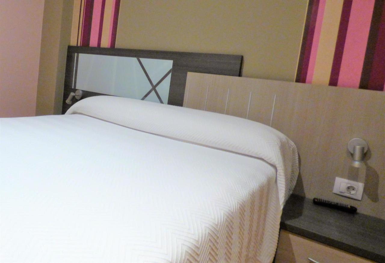 Hotel Spa Galatea Burela Extérieur photo
